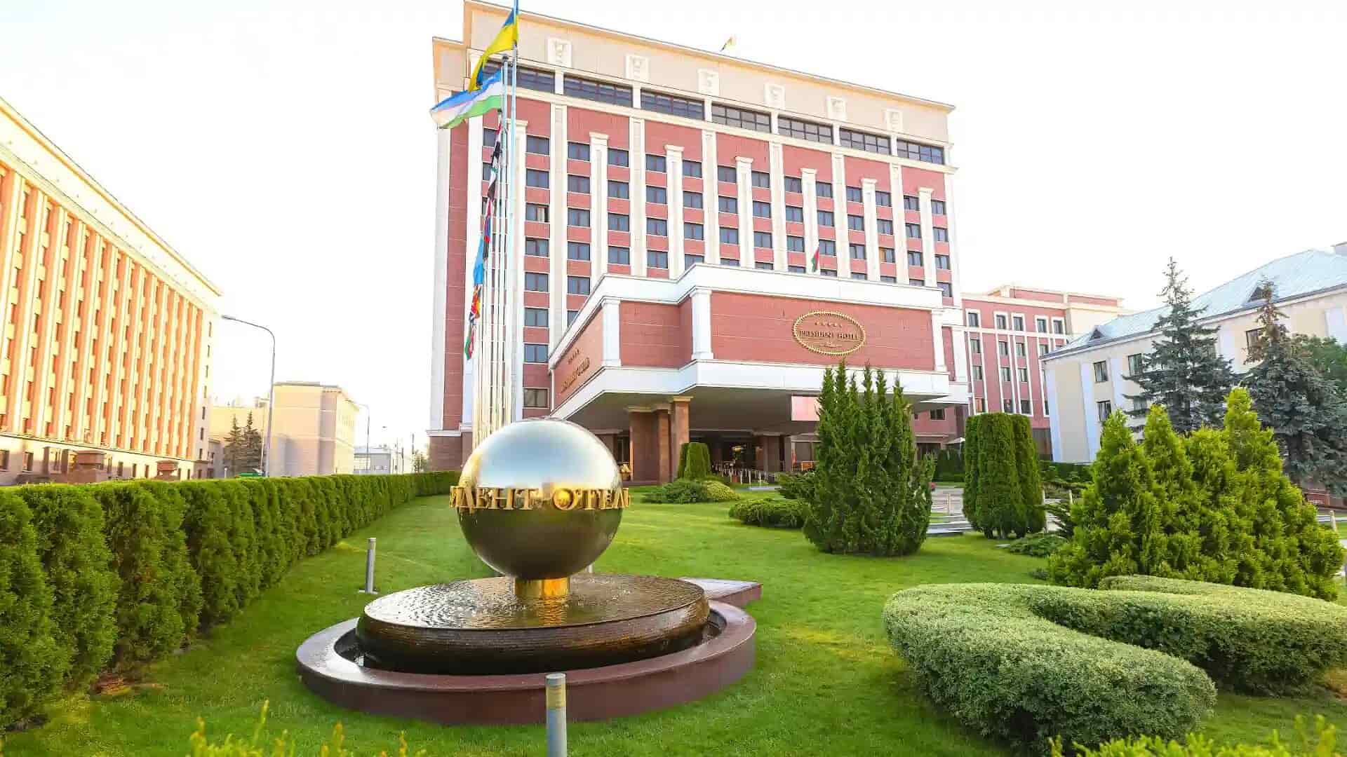 Президент отель