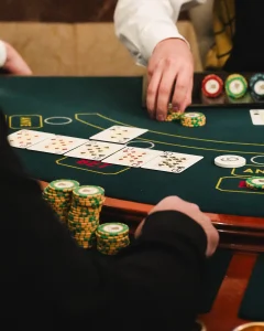 Casino Royal: игры на столах